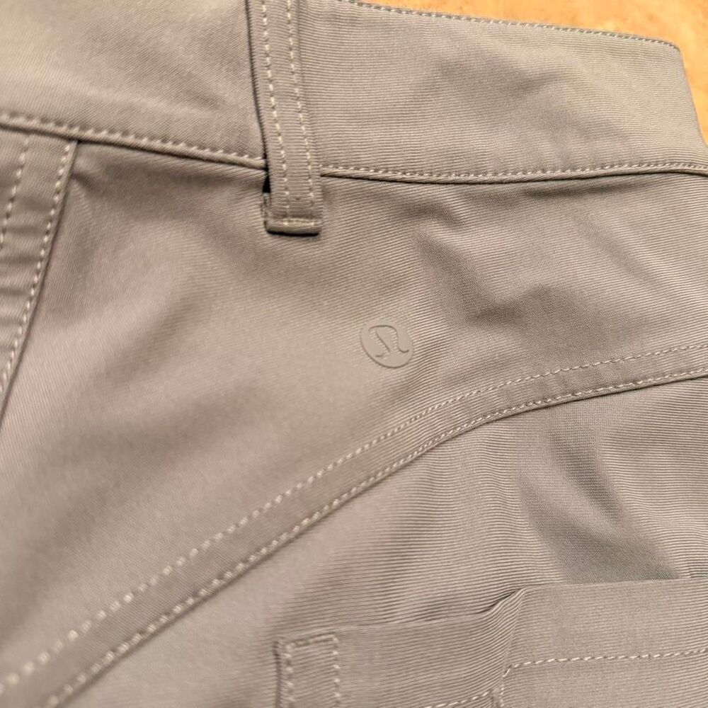 Lululemon Women's Grey and Blue Trousers - Picture 2 of 7